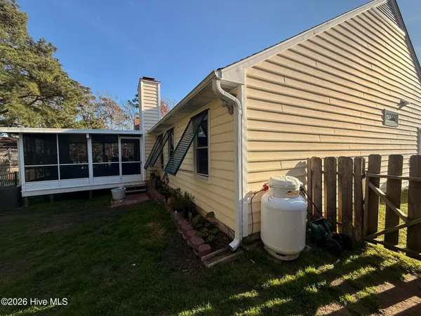 $375,000 | 606 Barbour Road, Morehead City, NC 28557