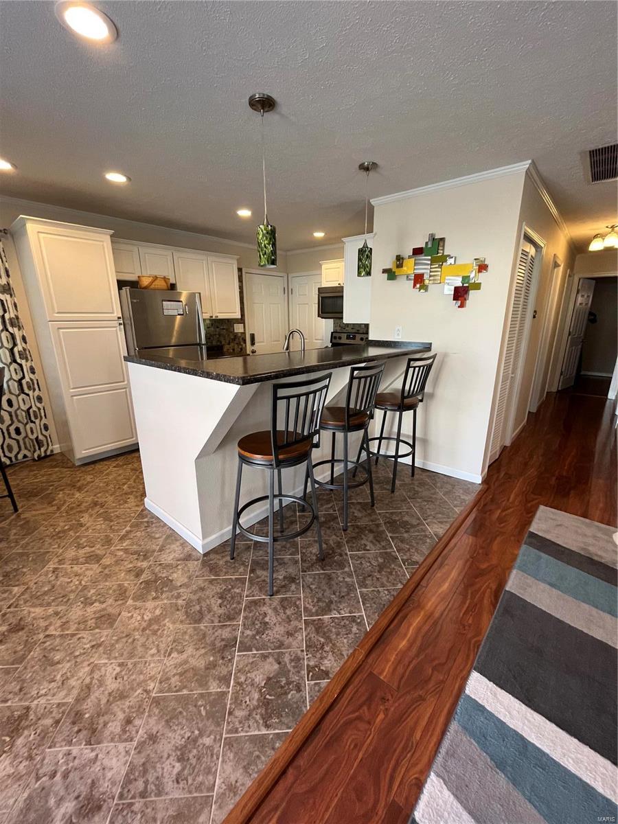 214 West County Road Jerseyville, IL 62052 - Photo 14 of 45 Gallery Image 14