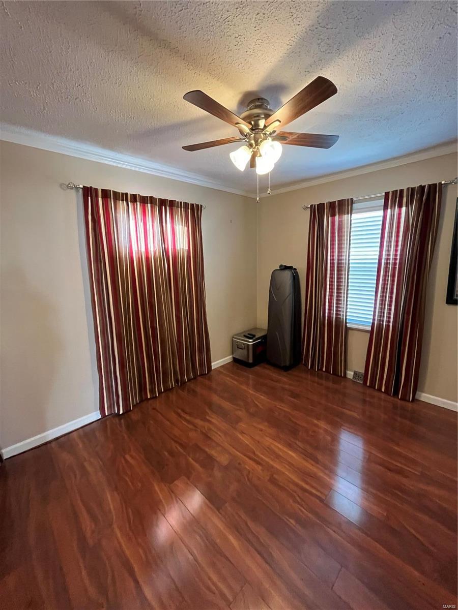 214 West County Road Jerseyville, IL 62052 - Photo 24 of 45 Gallery Image 24
