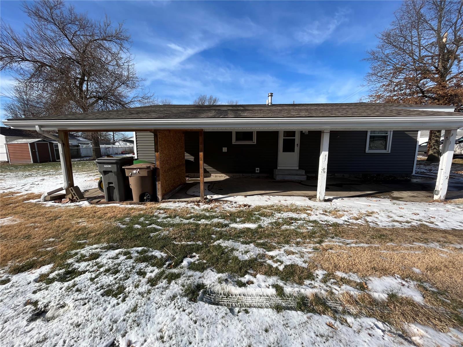 214 West County Road Jerseyville, IL 62052 - Photo 32 of 45 Gallery Image 32