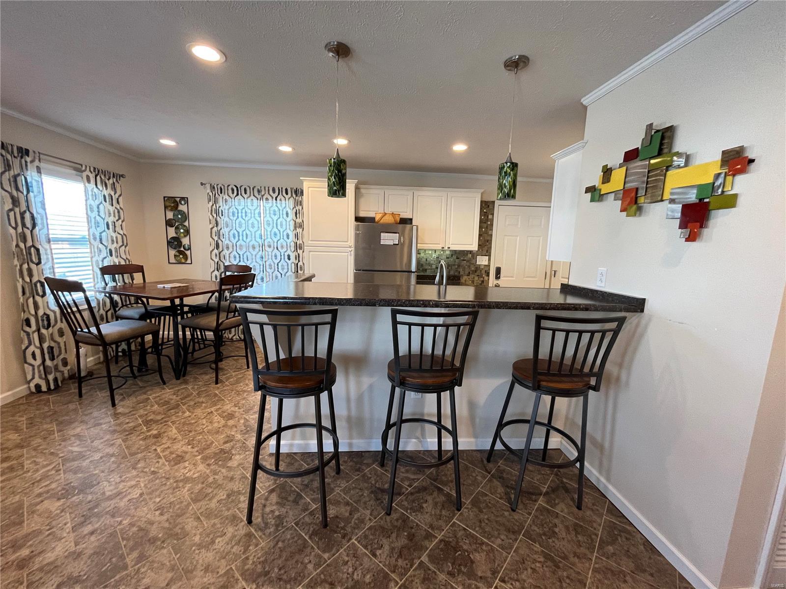 214 West County Road Jerseyville, IL 62052 - Photo 6 of 45 Gallery Image 6