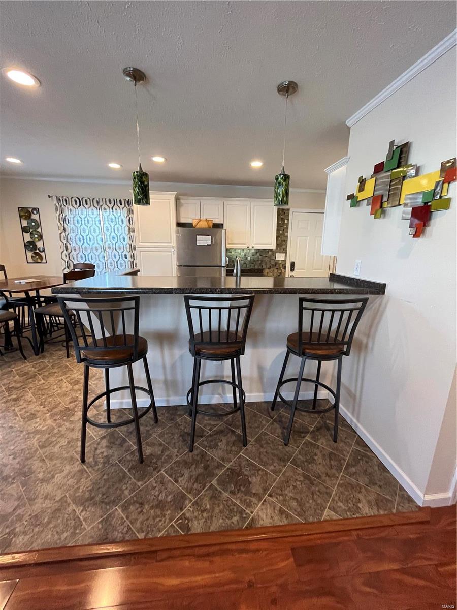 214 West County Road Jerseyville, IL 62052 - Photo 7 of 45 Gallery Image 7