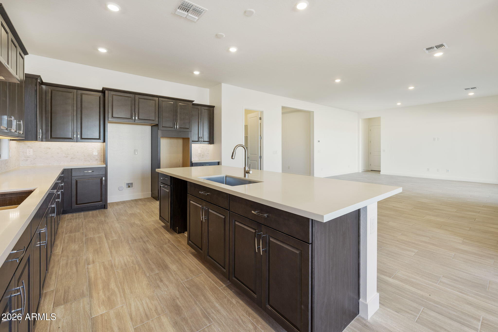 5129 West Coplen Farms Road Laveen, AZ 85339 - Photo 9 of 87 KITCHEN