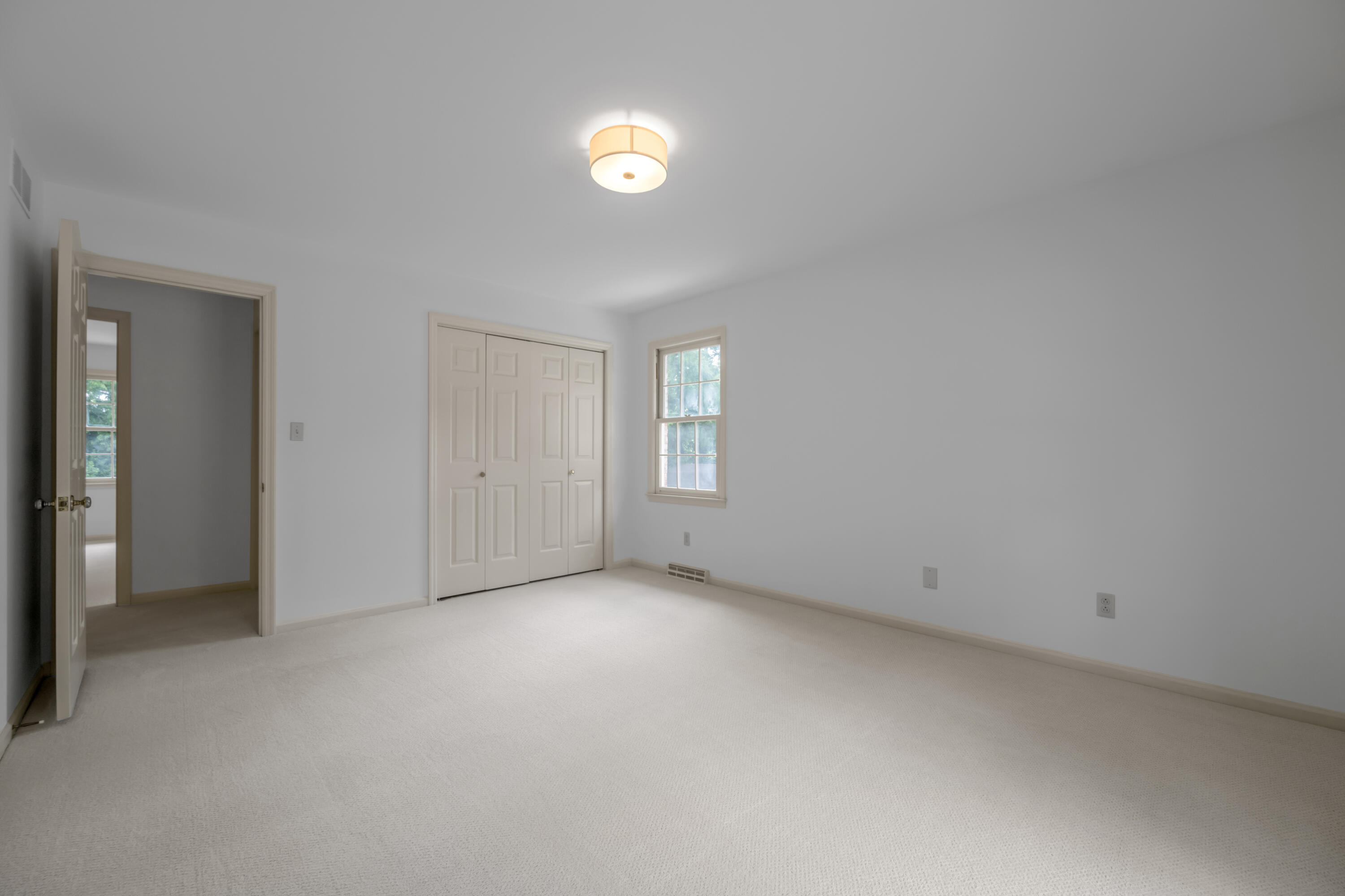 924 Chinoe Road Lexington, KY 40502 - Photo 42 of 70 Bedroom 4