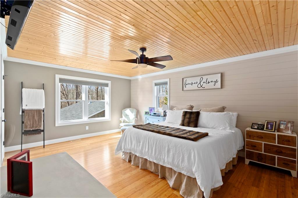 1106 Priddy Road King, NC 27021 - Photo 12 of 32