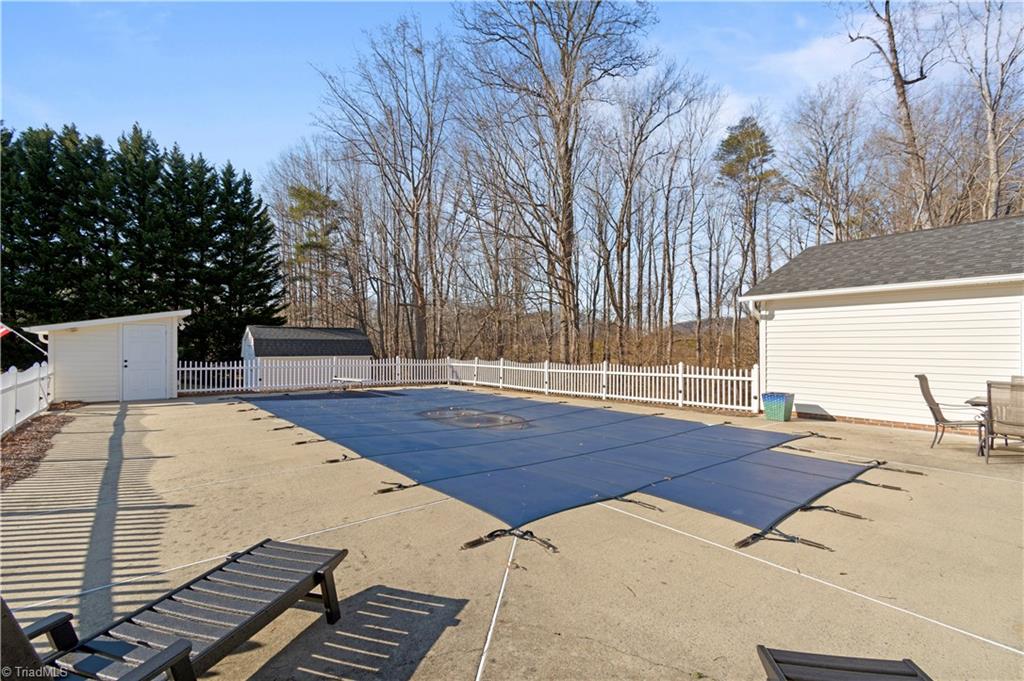 1106 Priddy Road King, NC 27021 - Photo 23 of 32