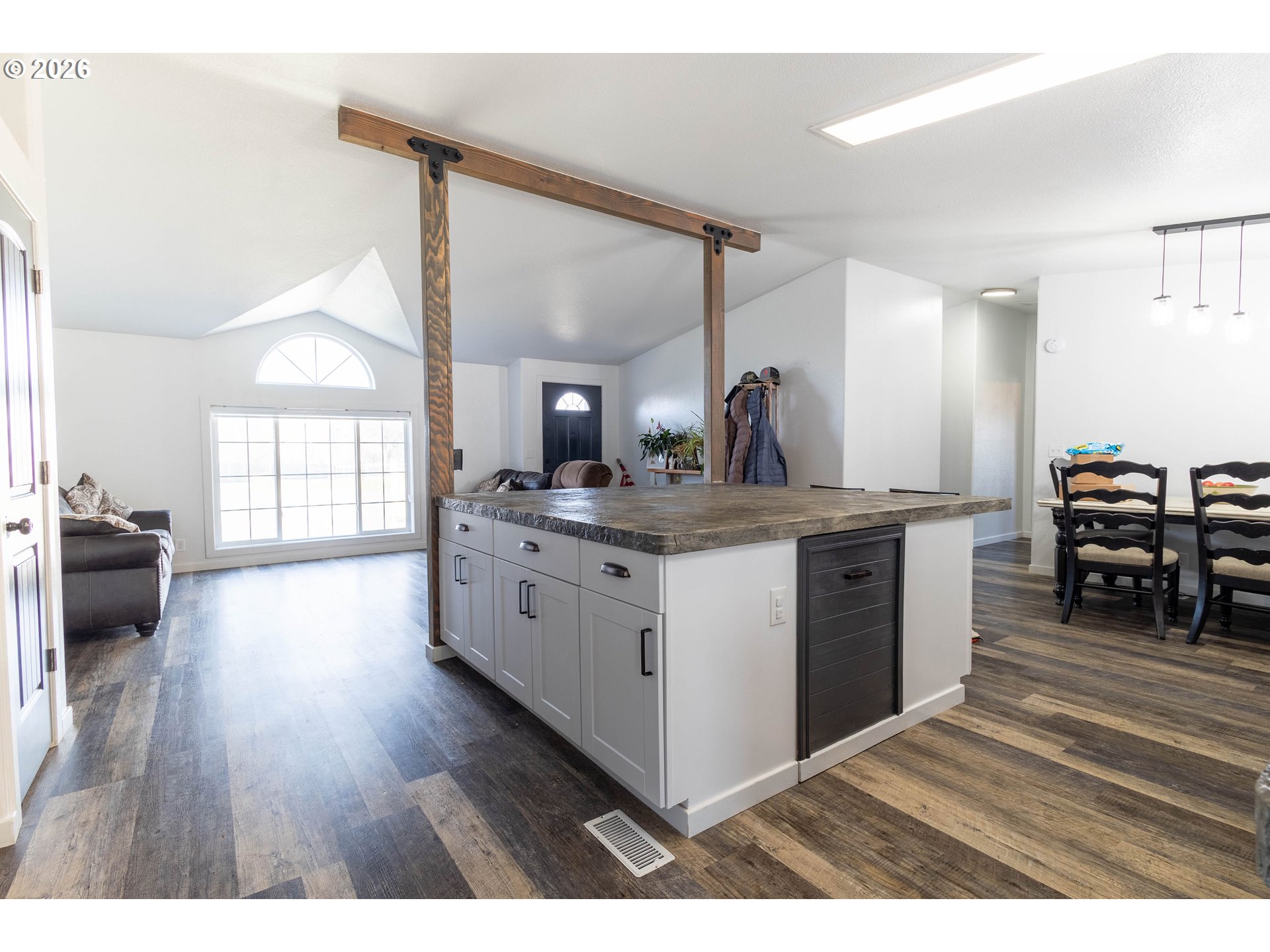 81371 North Golda Road Hermiston, OR 97838 - Photo 4 of 42