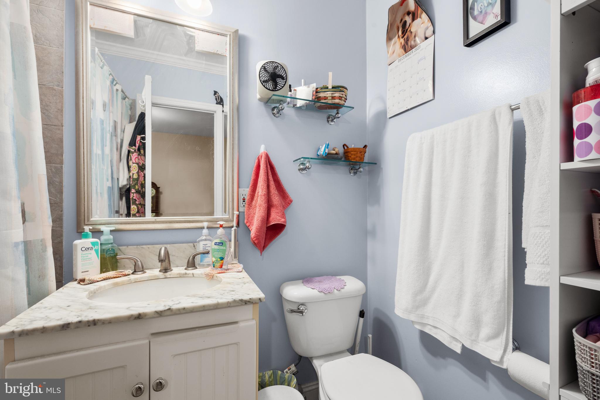 8064 Powderbrook Lane Springfield, VA 22153 - Photo 18 of 22 Gallery Image 18