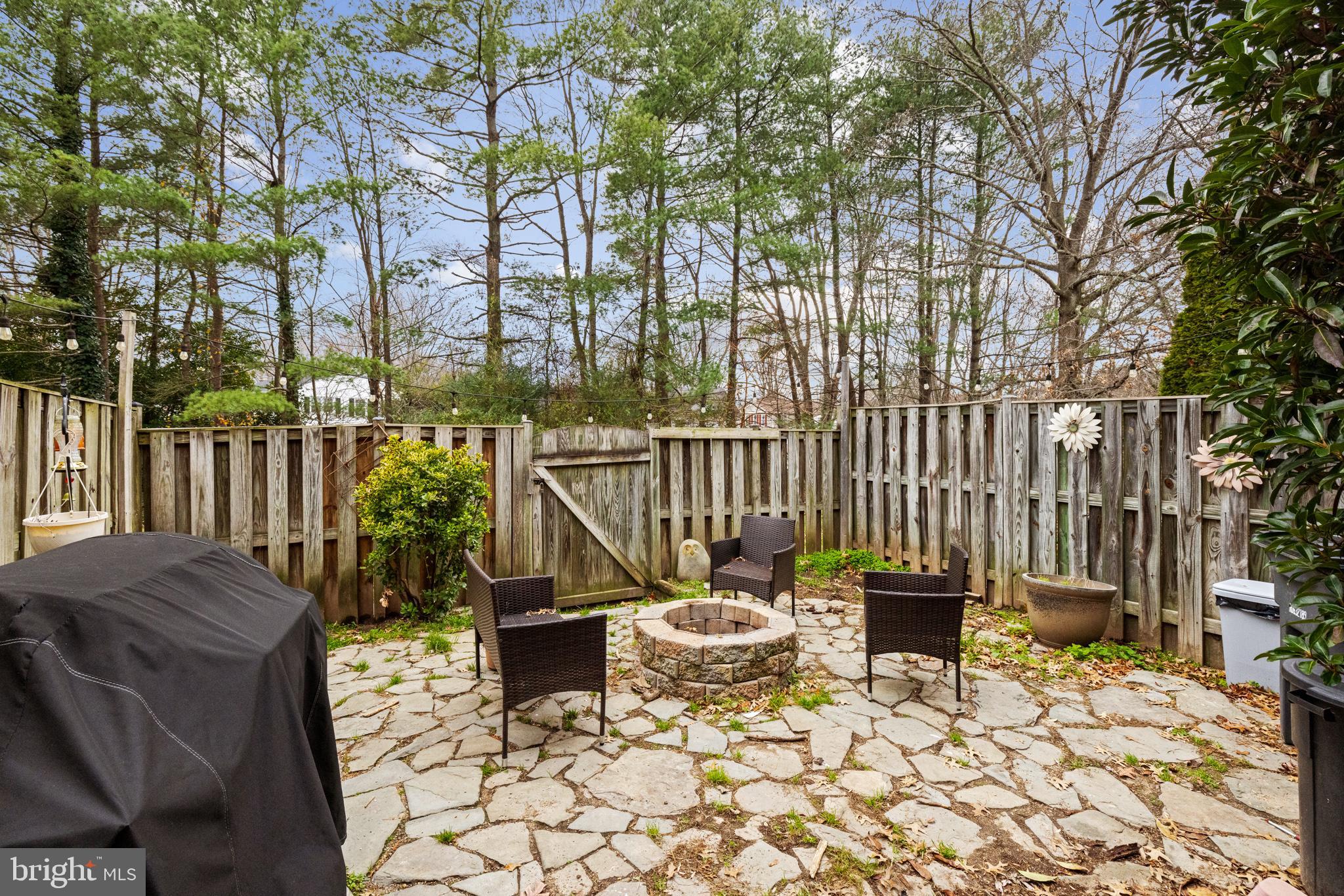 8064 Powderbrook Lane Springfield, VA 22153 - Photo 22 of 22 Gallery Image 22