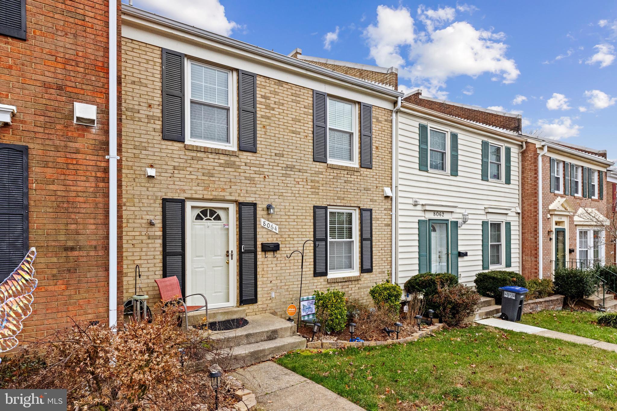 8064 Powderbrook Lane Springfield, VA 22153 - Photo 3 of 22 Gallery Image 3