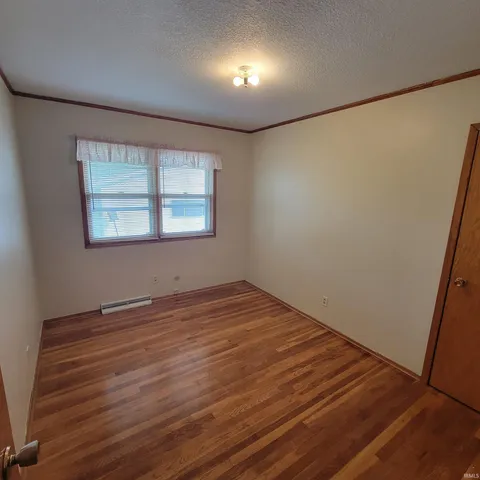 $209,900 | 518 South Indiana Avenue, Auburn, IN 46706