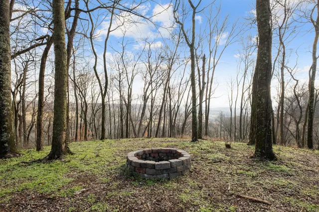 $1,270,000 | 2852 New Highway 7, Santa Fe, TN 38482