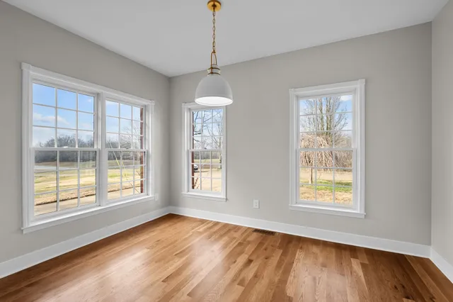 $1,270,000 | 2852 New Highway 7, Santa Fe, TN 38482