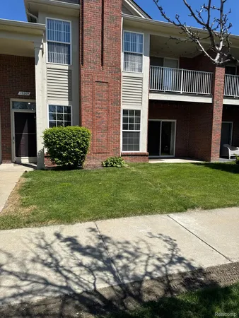 $219,900 | 15269 Yale Drive, Unit 238, Clinton Township, MI 48038
