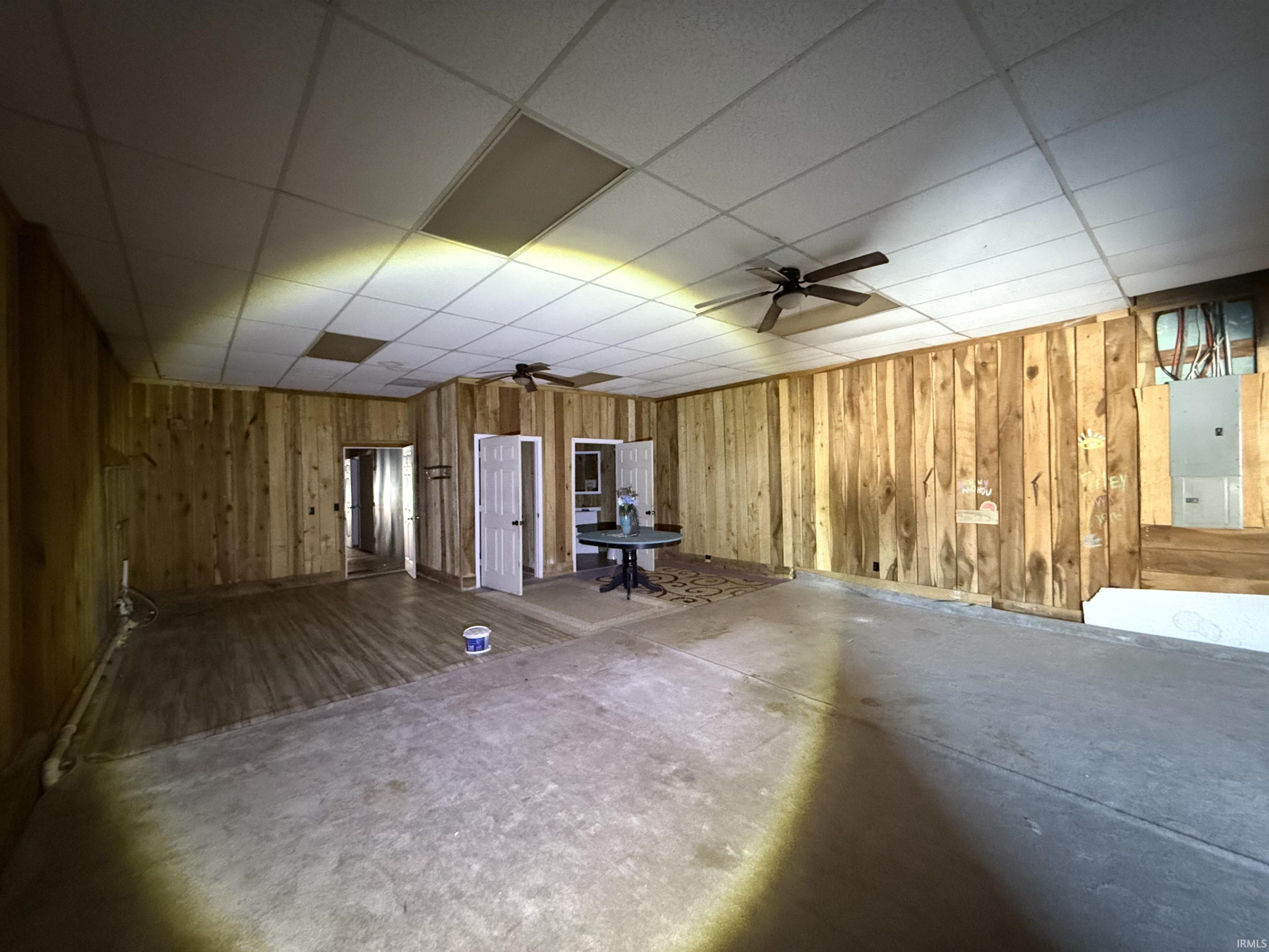 615 West Main Street Mitchell, IN 47446 - Photo 14 of 19