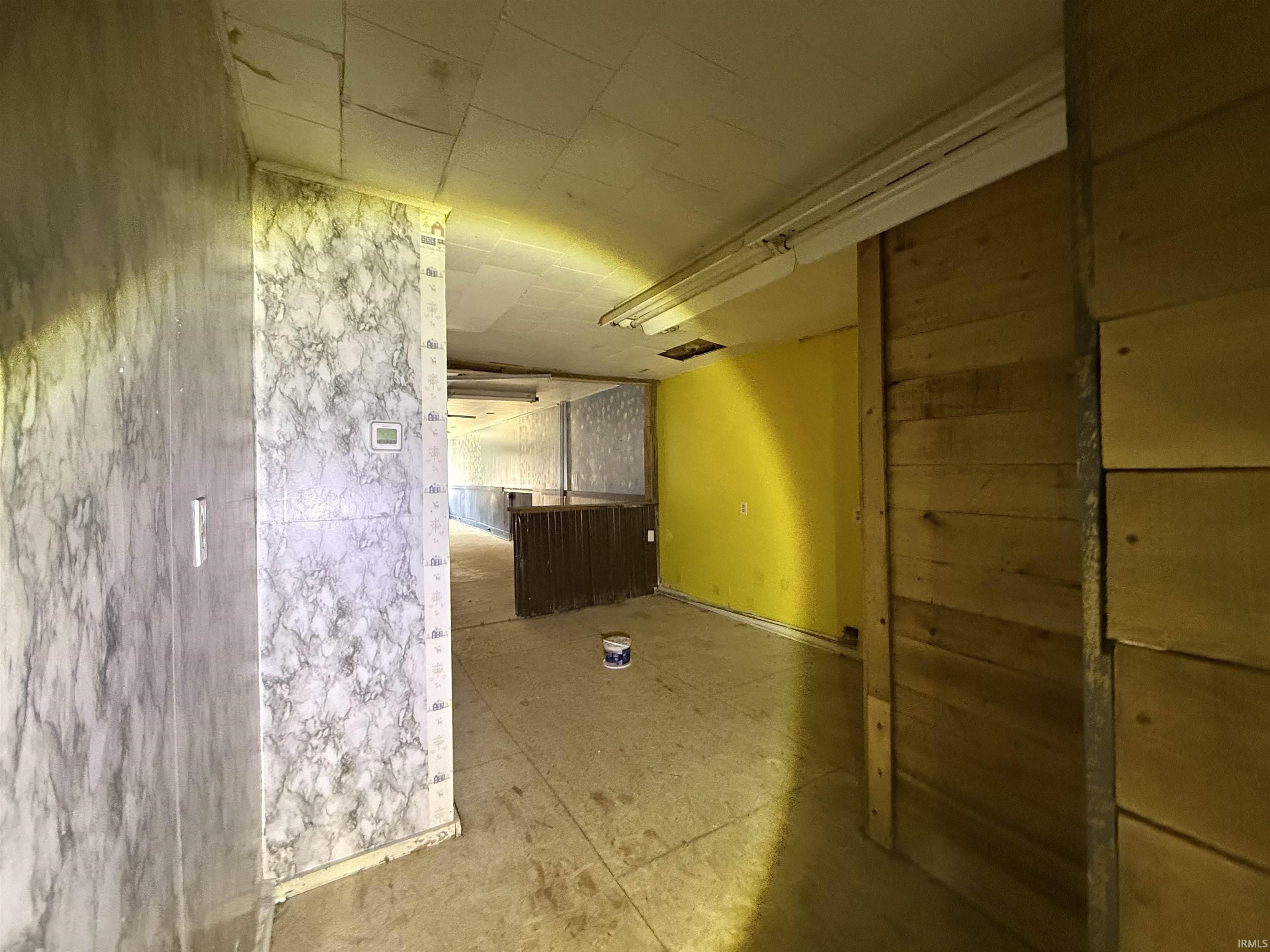 615 West Main Street Mitchell, IN 47446 - Photo 7 of 19