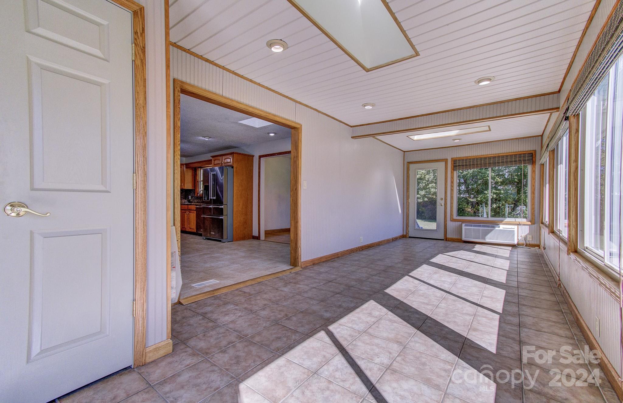 111 Souther Road Fletcher, NC 28732 - Photo 10 of 31