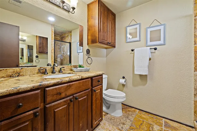 $489,400 | 508 Harbor Drive, Unit 5, Spicewood, TX 78669