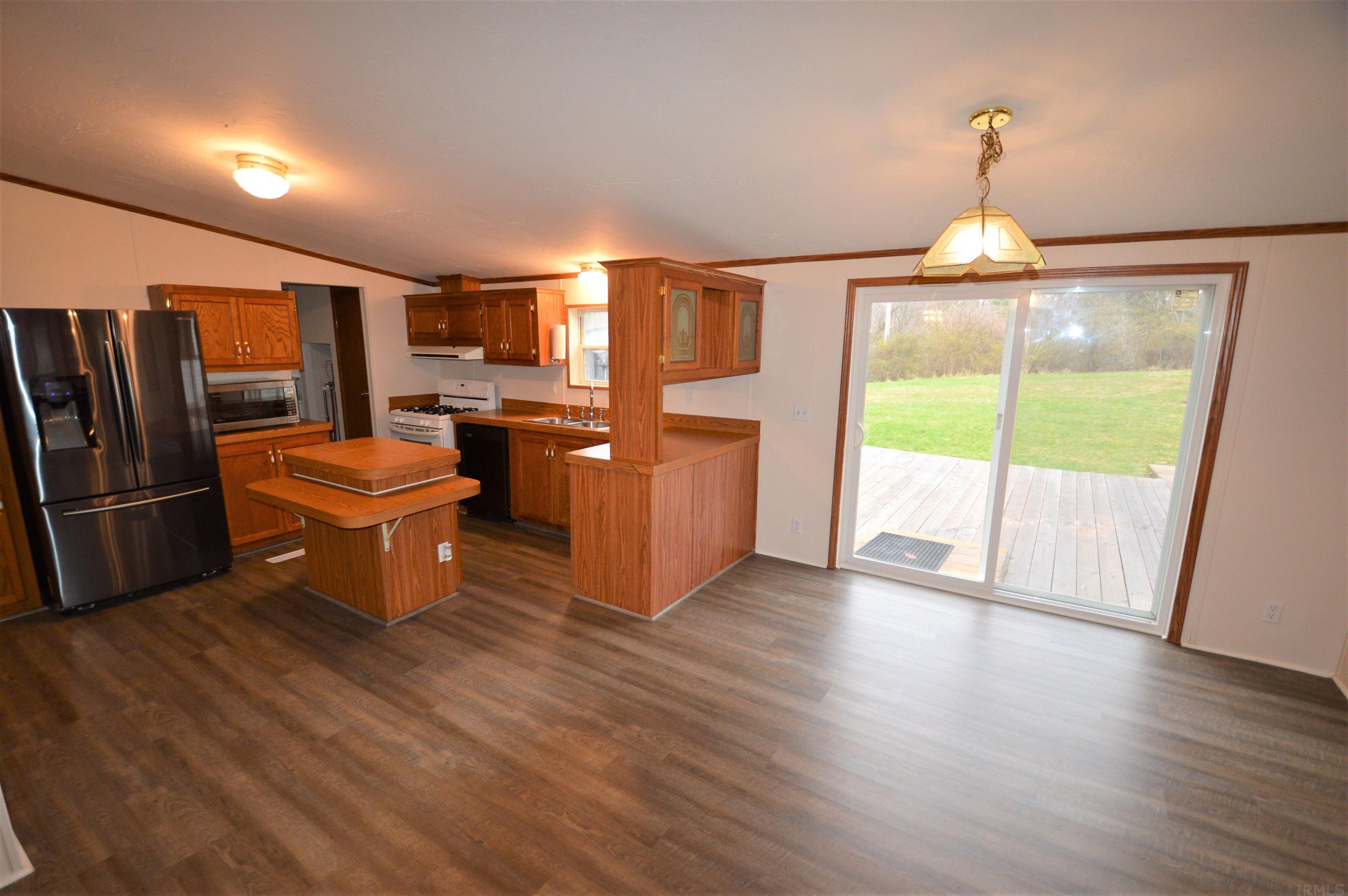 4835 South Dunlap Road Bloomington, IN 47403 - Photo 10 of 24