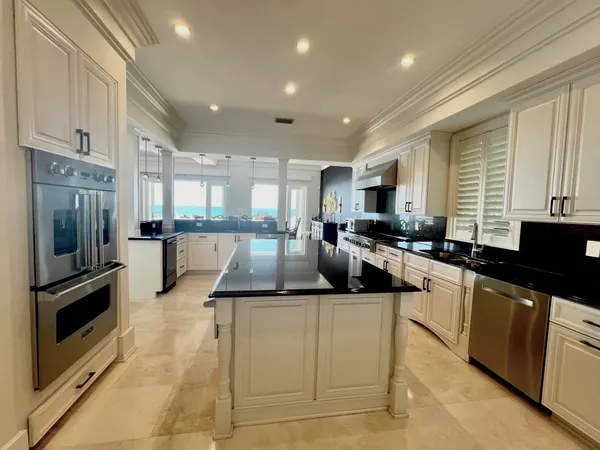 $15,950,000 | 20 Avacado Street, Islamorada, FL 33036