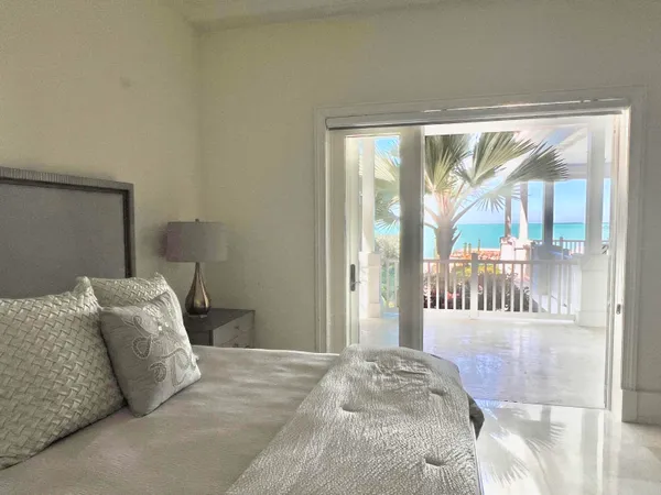 $15,950,000 | 20 Avacado Street, Islamorada, FL 33036