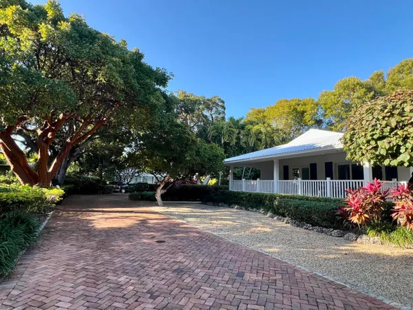 $15,950,000 | 20 Avacado Street, Islamorada, FL 33036
