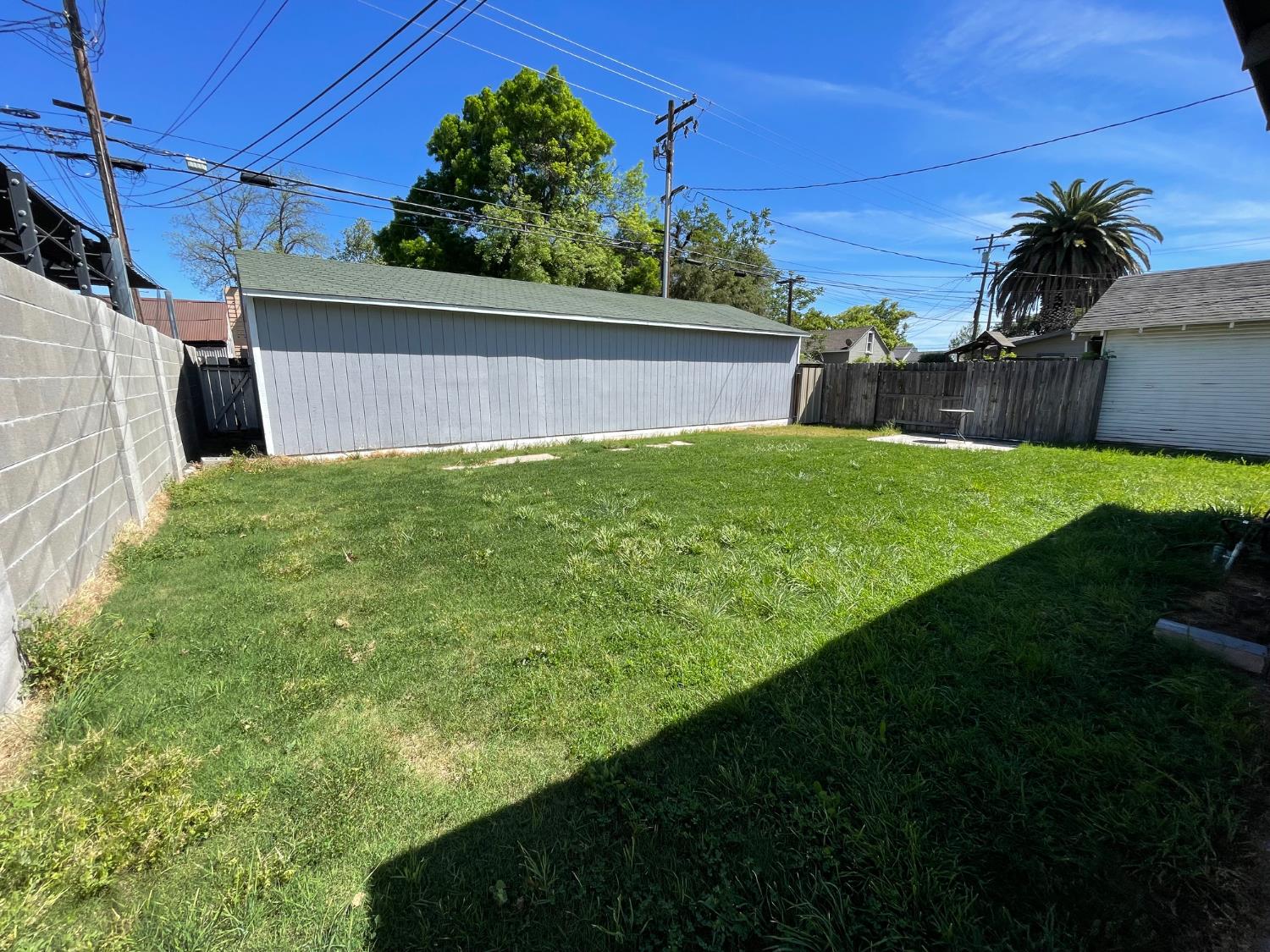 512 12th Street Modesto, CA 95354 - Photo 33 of 41