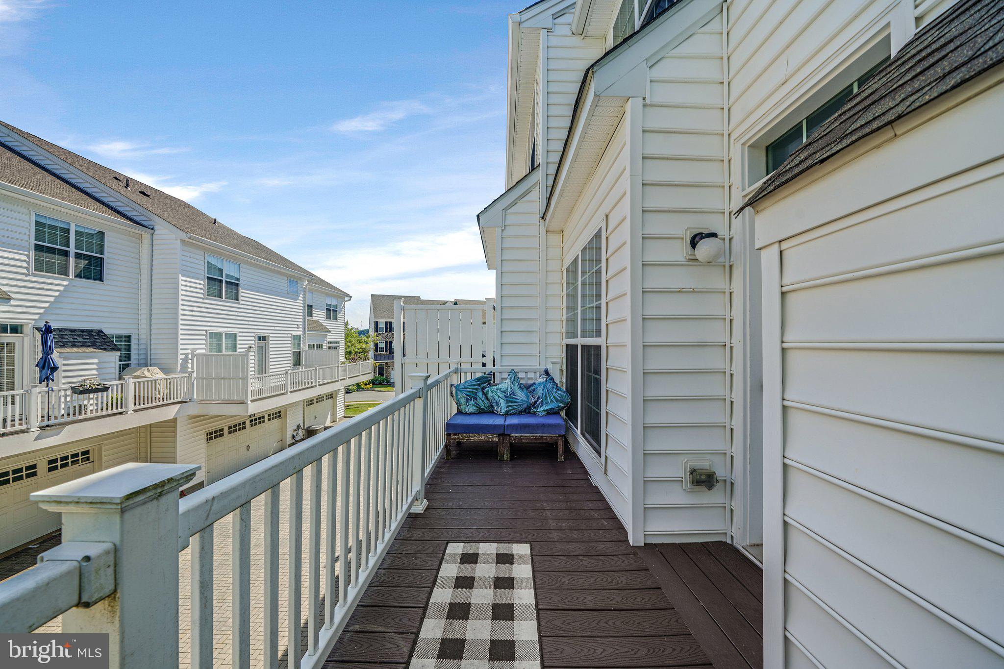 110 Jackdaw Alley Springfield, PA 19064 - Photo 36 of 40 Deck