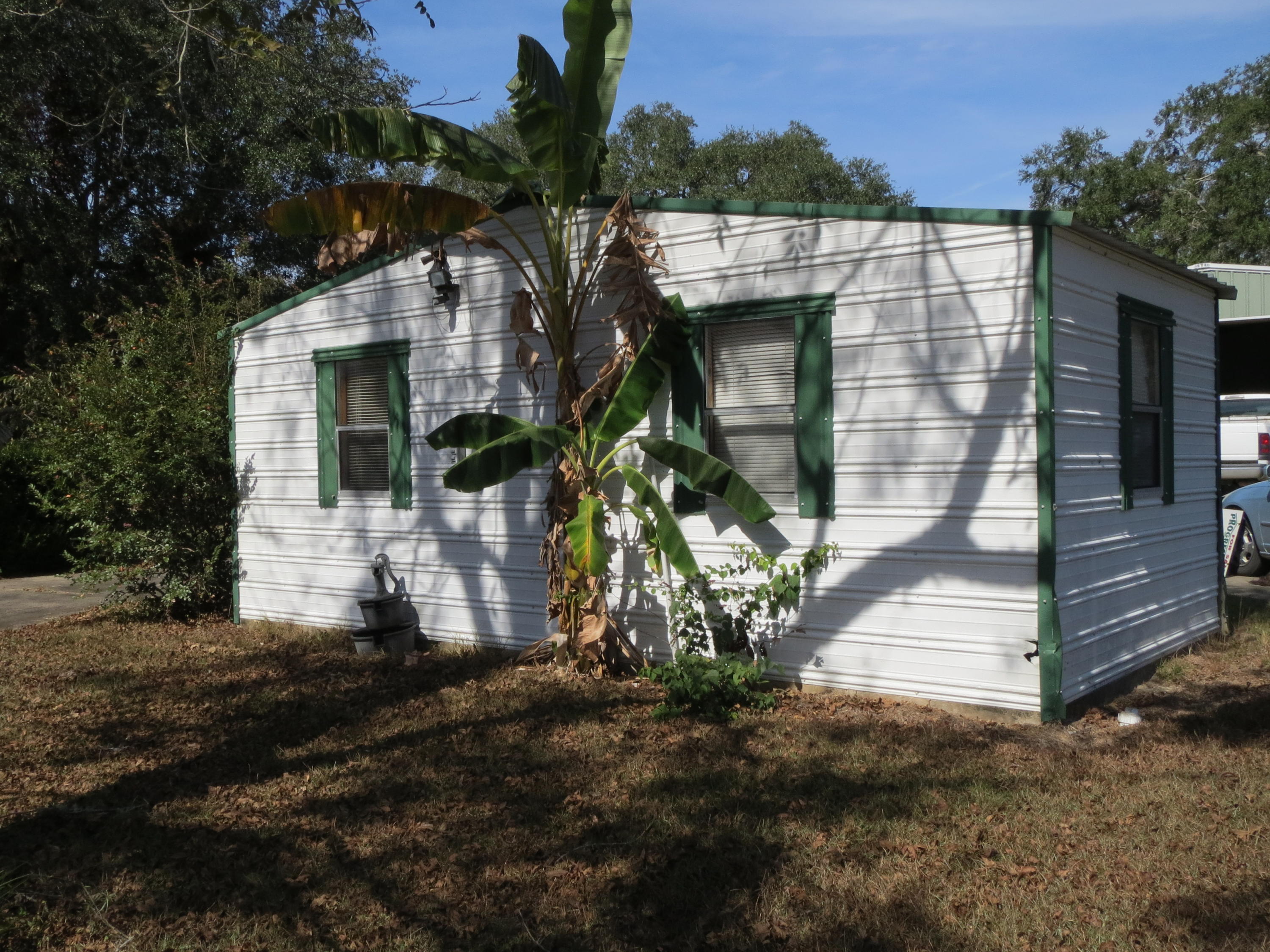 932 Tri County Road Graceville, FL 32440 - Photo 35 of 40 a front view of a house