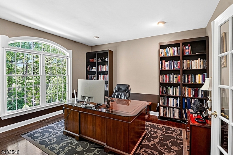 41 Sutton Farm Road Flemington, NJ 08822 - Photo 17 of 28