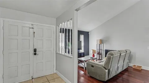$430,000 | 5060 Starling Drive, Mulberry, FL 33860