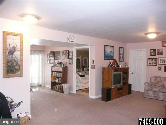 115 Winterstown Road Red Lion, PA 17356 - Photo 4 of 25 Gallery Image 4