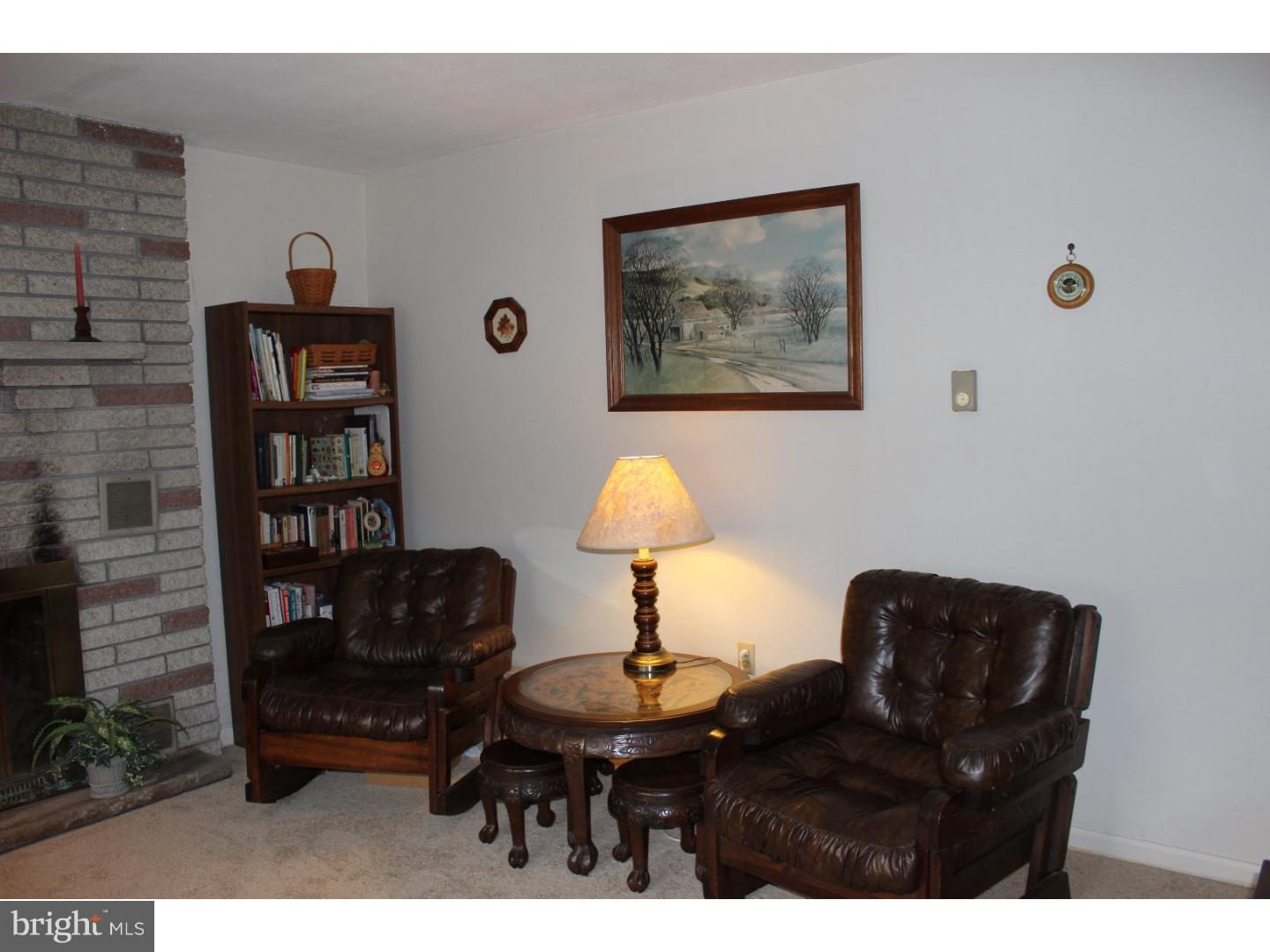 120 Kettle Road Tamaqua, PA 18252 - Photo 6 of 12 Living Room