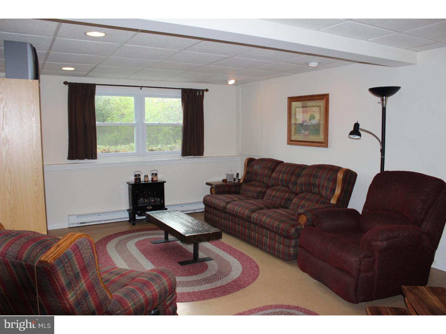 120 Kettle Road Tamaqua, PA 18252 - Photo 10 of 12 Family Room