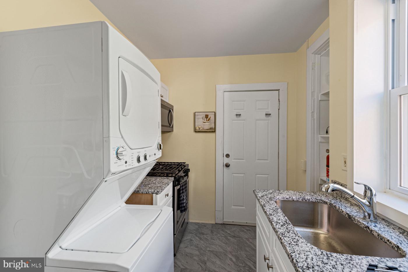 325 V Street Northeast, Unit 1 Washington, DC 20002 - Photo 6 of 19