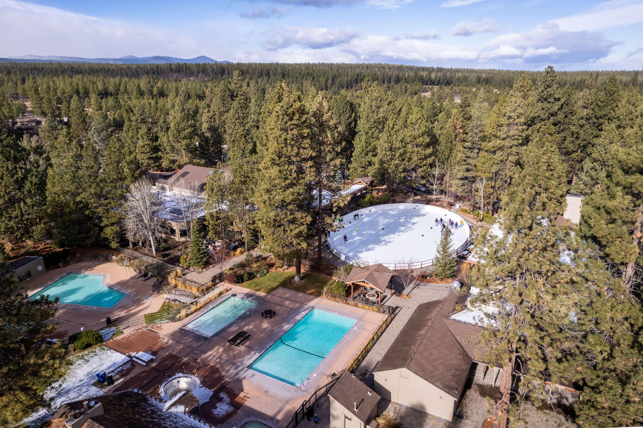 18575 Southwest Century Drive, Unit 531 Bend, OR 97702 - Photo 27 of 28 2023_11_19_3397_eighteenth_fairway_place