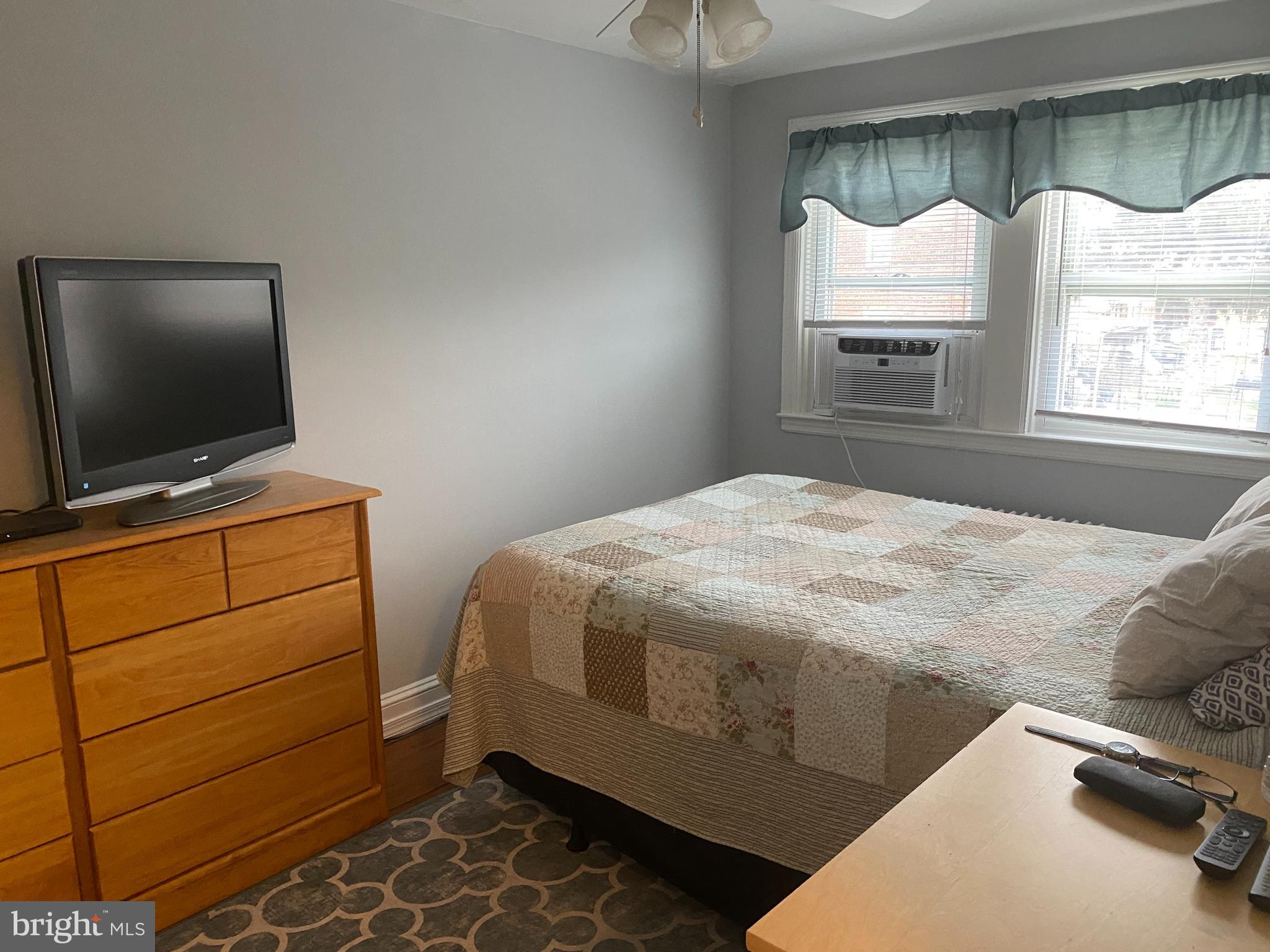 409 Old Riverside Road Brooklyn, MD 21225 - Photo 8 of 34 Bedroom #1 Ceiling fan