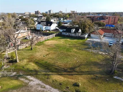 $159,900 | 112 Dr Michael Debakey Drive, Lake Charles, LA 70601