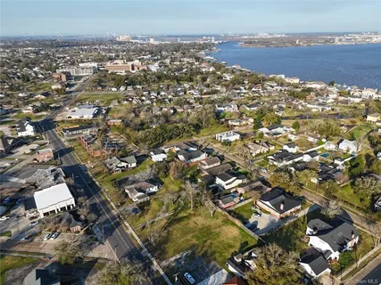 $159,900 | 112 Dr Michael Debakey Drive, Lake Charles, LA 70601