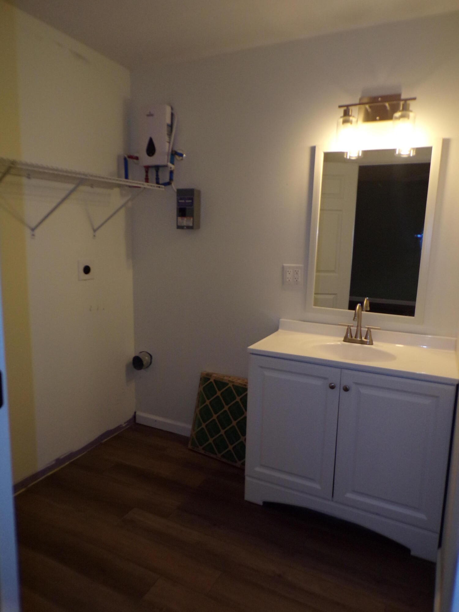 340 Grady Road Etowah, TN 37331 - Photo 30 of 34 a bathroom with a sink and mirror