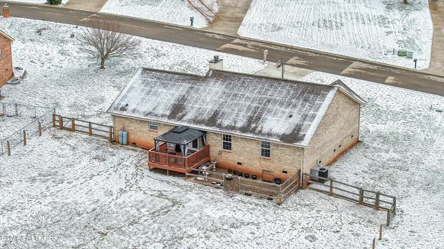 $414,900 | 139 Mountain Crest Lane, Greenback, TN 37742