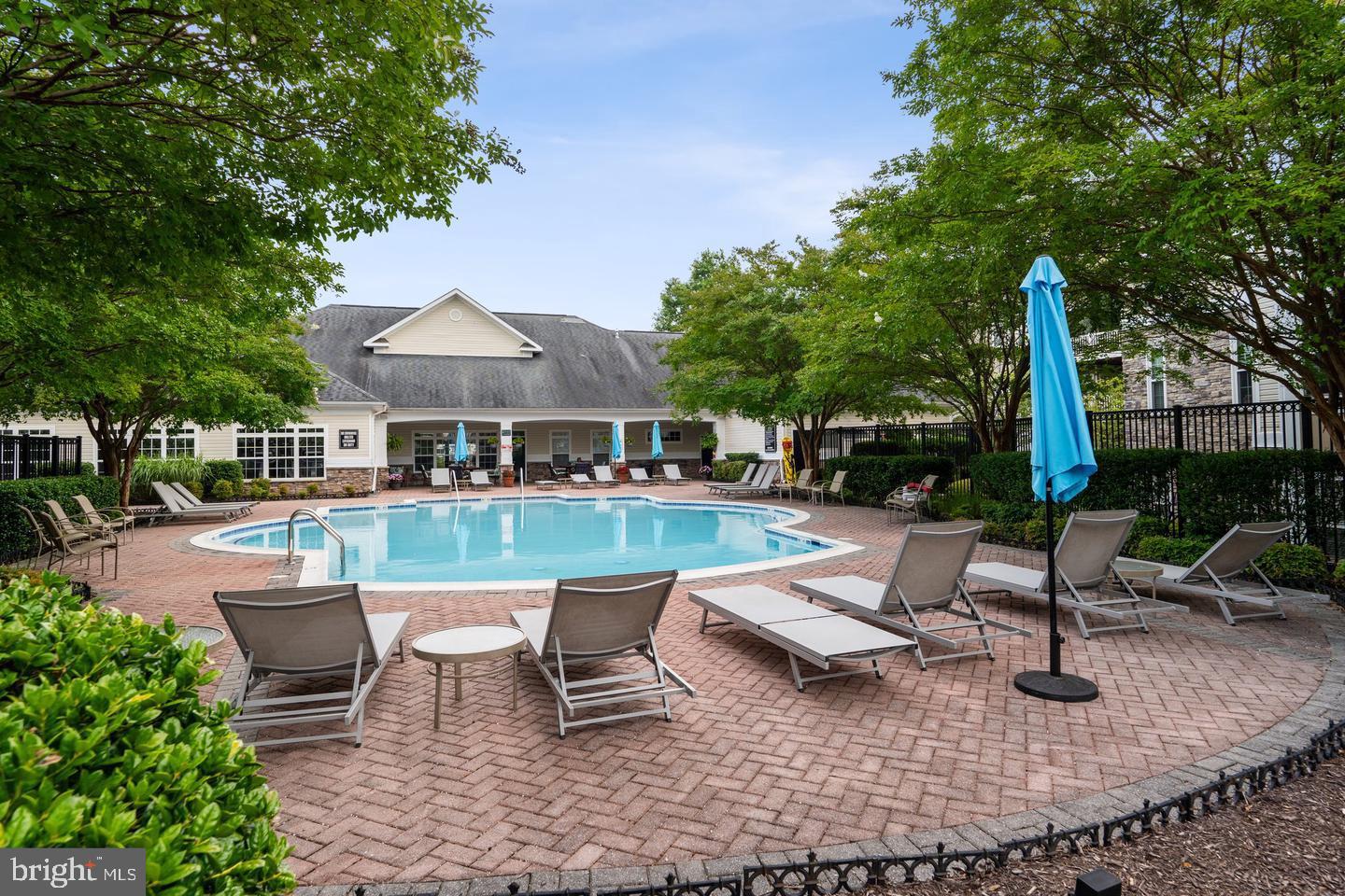 504 Sunset View Terrace Southeast, Unit 301 Leesburg, VA 20175 - Photo 55 of 57