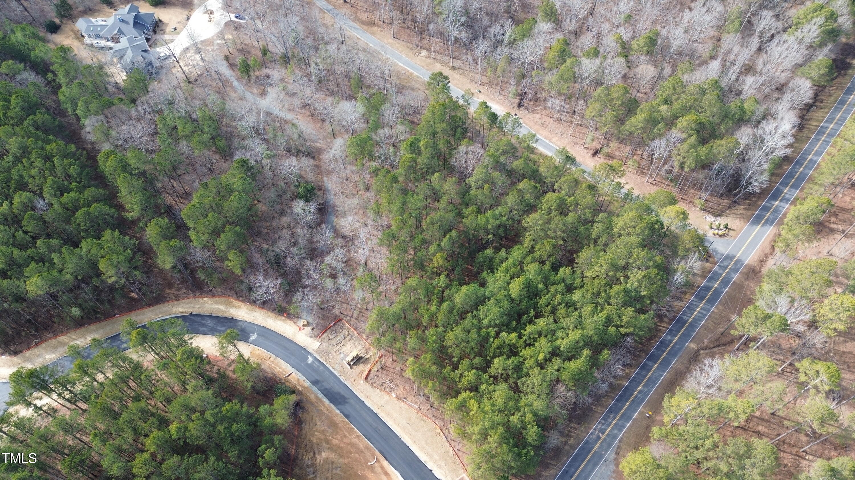 36 Anfield Road New Hill, NC 27562 - Photo 4 of 13 a view of a garden