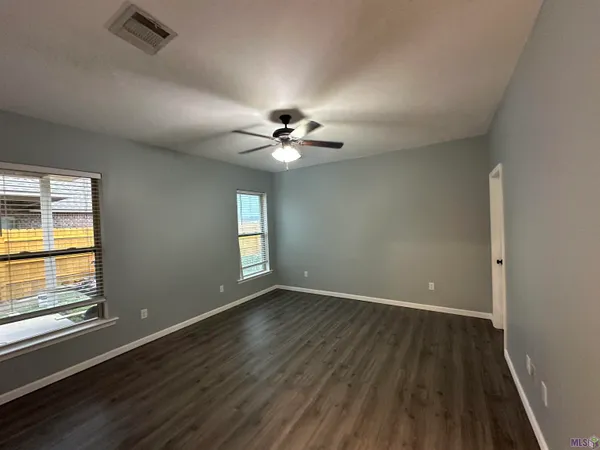 $2,300 | 4414 Olivia Drive, Addis, LA 70710
