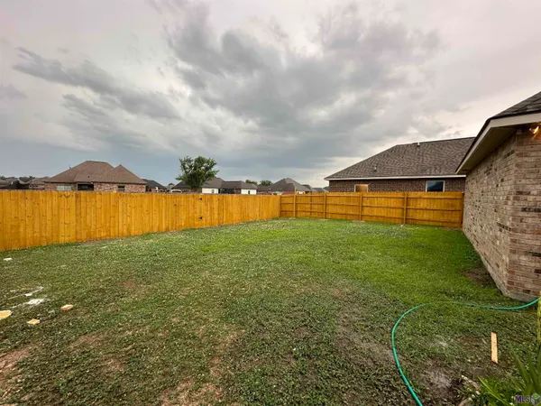 $2,300 | 4414 Olivia Drive, Addis, LA 70710