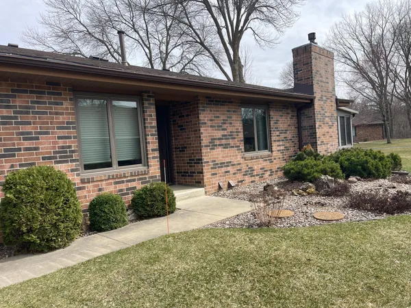 $420,000 | 2241 Baihly Lane Southwest, Rochester, MN 55902