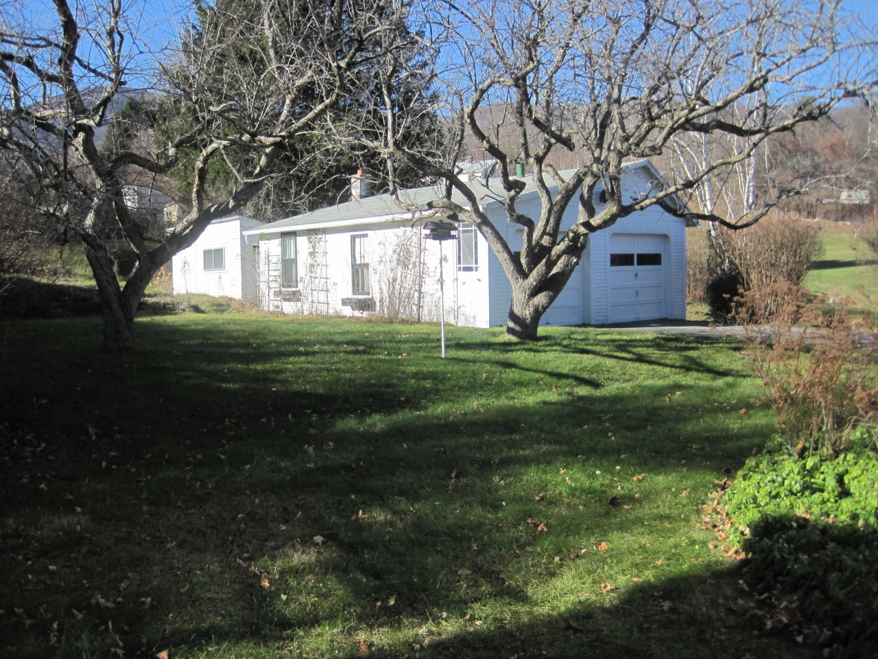 29 Harding Avenue Adams, MA 01220 - Photo 5 of 9 29 Harding Avenue