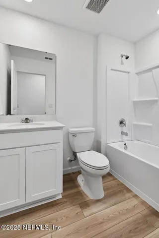 $1,900 | 3989 Mid Century Street, Jacksonville, FL 32217