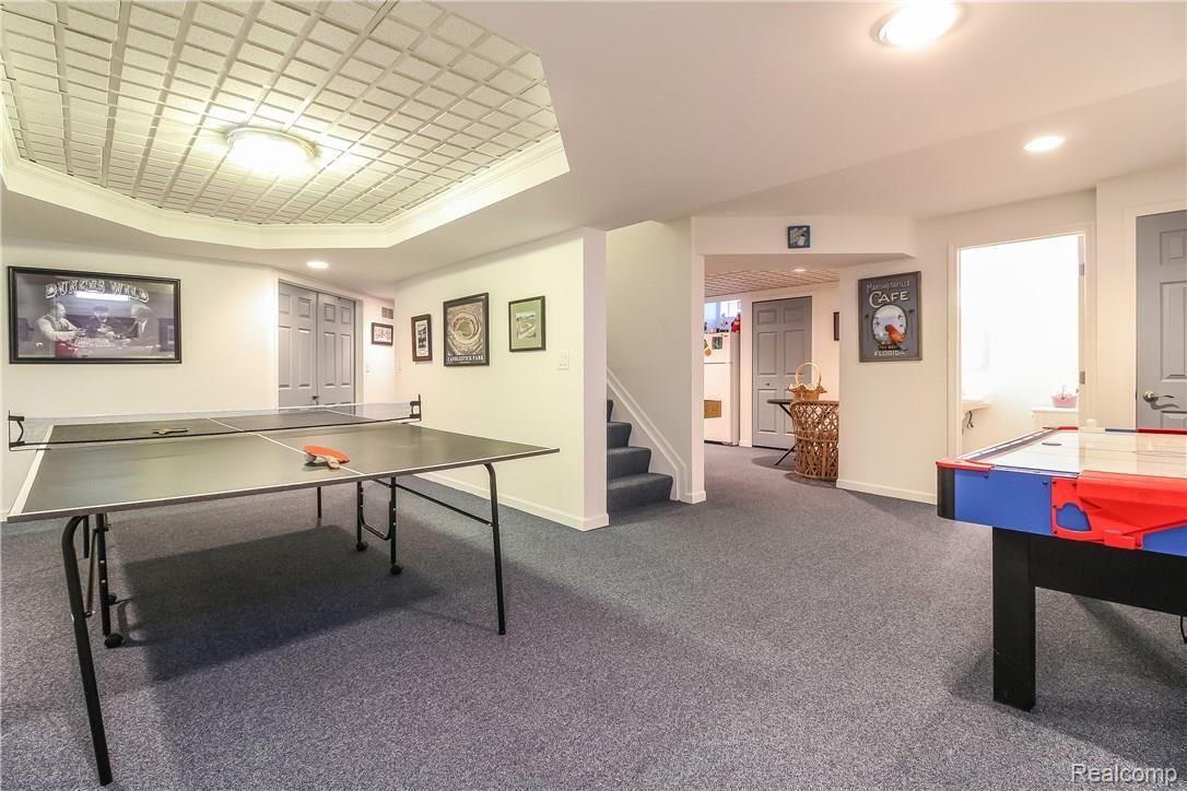 3432 Roseglade Rochester, MI 48306 - Photo 33 of 45 038-5162519-large.jpg