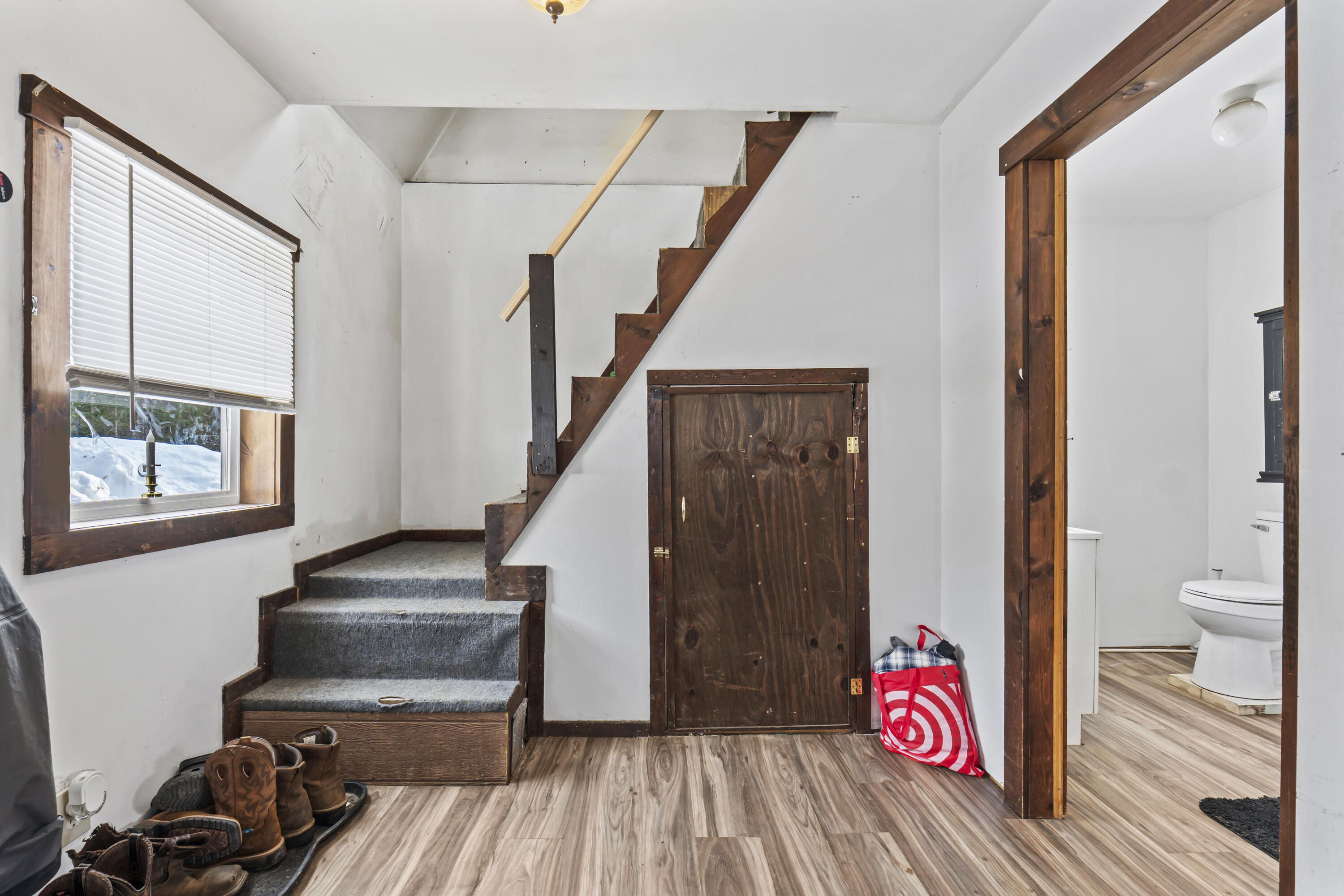 514 Old County Road Waldoboro, ME 04572 - Photo 16 of 42 514 Old County Rd_0117